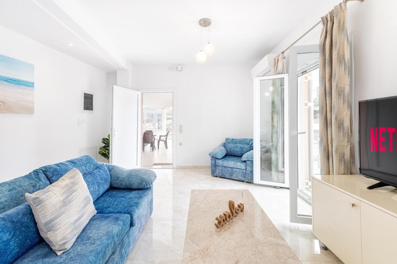 4You Luxury Apartments By Keyplanner Moraitika Dış mekan fotoğraf