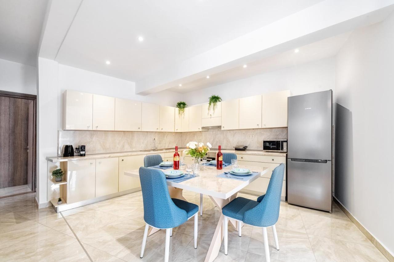 4You Luxury Apartments By Keyplanner Moraitika Dış mekan fotoğraf