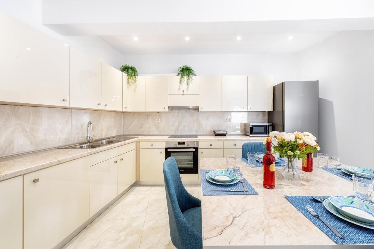 4You Luxury Apartments By Keyplanner Moraitika Dış mekan fotoğraf
