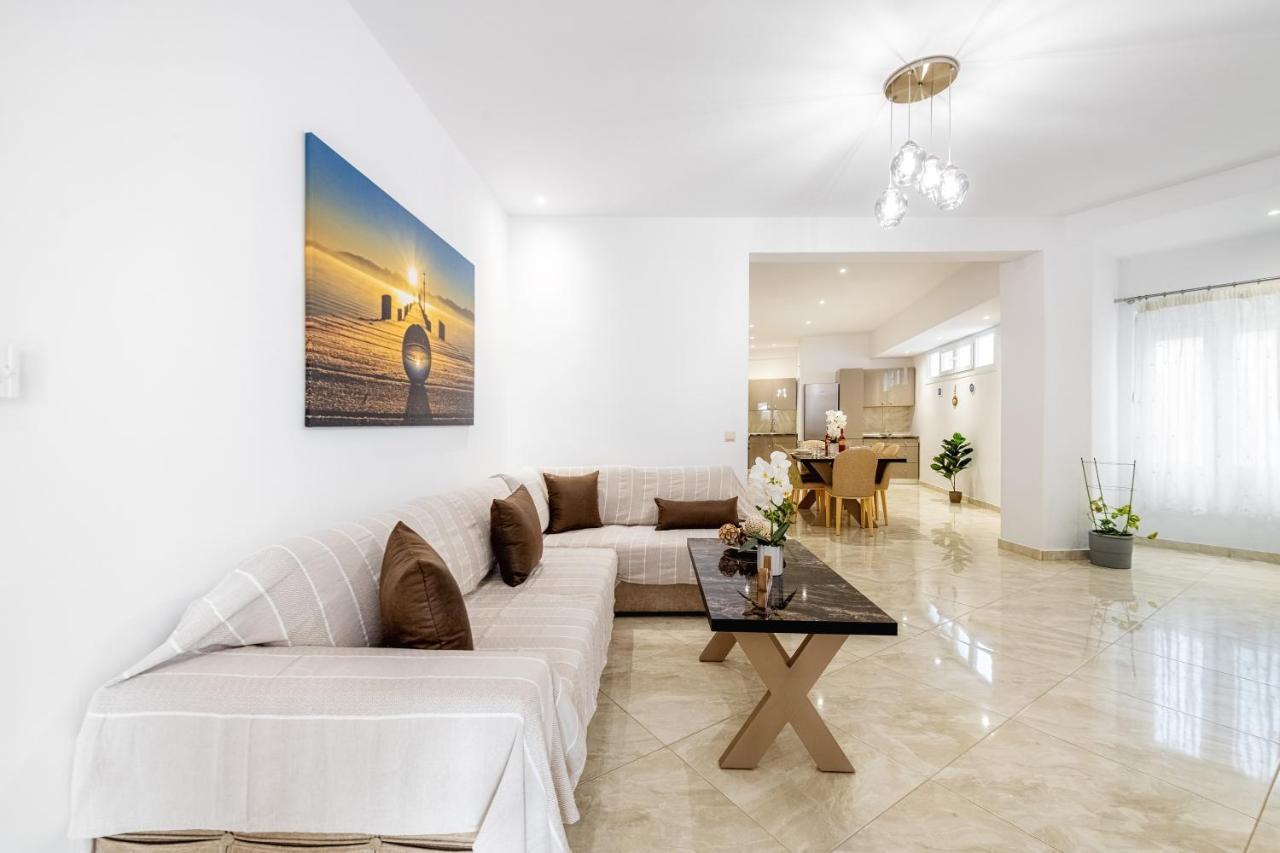 4You Luxury Apartments By Keyplanner Moraitika Dış mekan fotoğraf