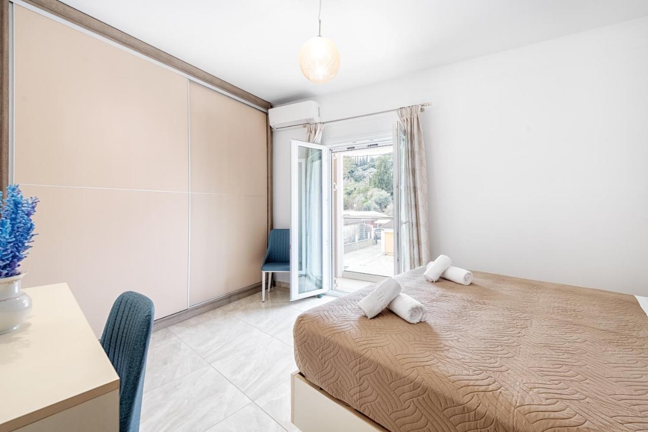 4You Luxury Apartments By Keyplanner Moraitika Dış mekan fotoğraf