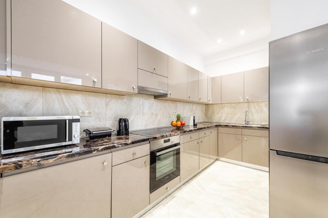 4You Luxury Apartments By Keyplanner Moraitika Dış mekan fotoğraf
