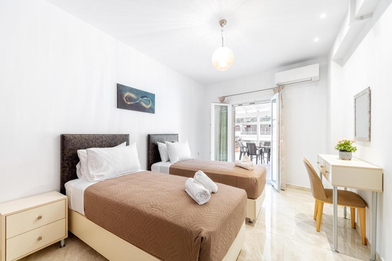4You Luxury Apartments By Keyplanner Moraitika Dış mekan fotoğraf