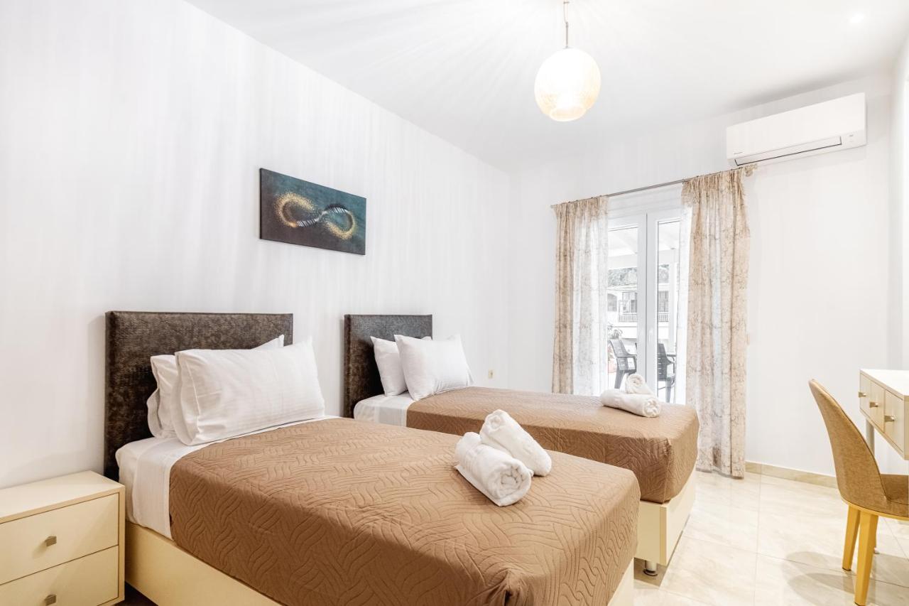 4You Luxury Apartments By Keyplanner Moraitika Dış mekan fotoğraf