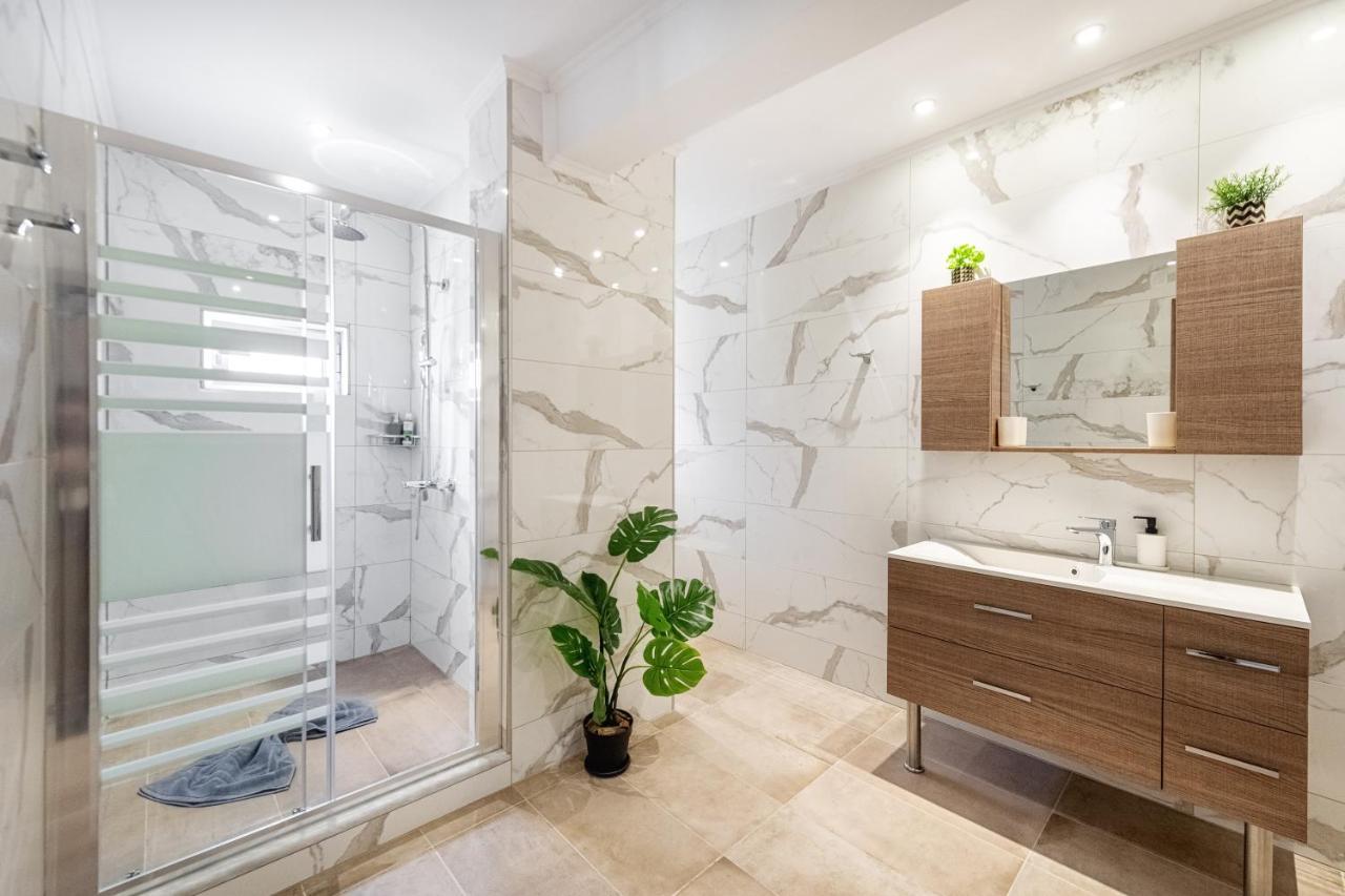 4You Luxury Apartments By Keyplanner Moraitika Dış mekan fotoğraf